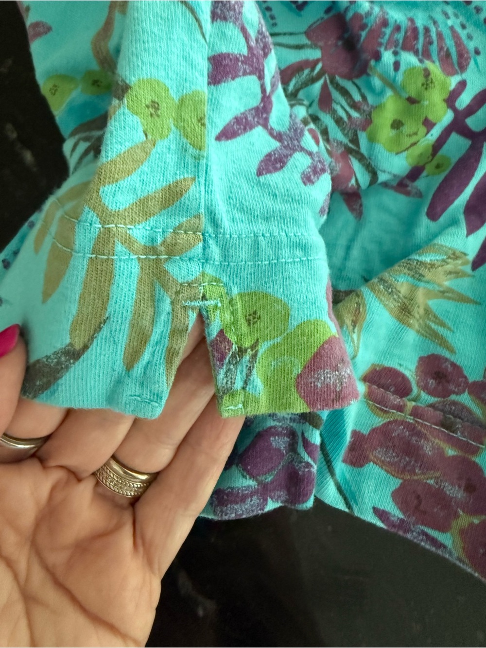 Turquoise Floral Tropical Print Shorts I fresh produce in size XL - Picture 7 of 10